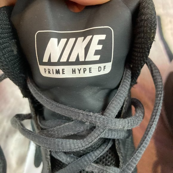 Nike Prime Hype DF Men's Basketball Shoes - Picture 9 of 10